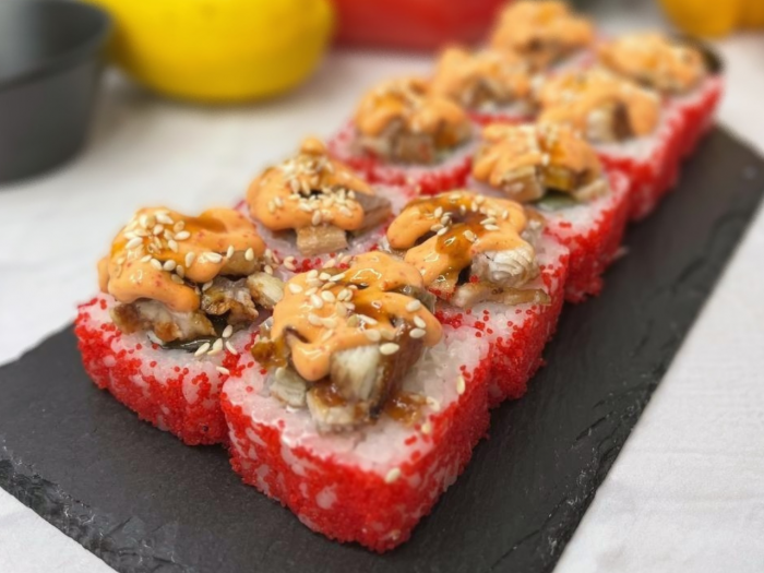 Бомбический 