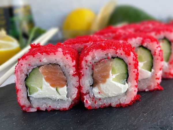 Калифорния с лососем