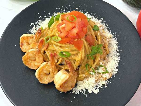 Паста Том-ям